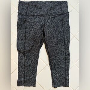 Lululemon fast and free leggings 23” crop with pockets 

Black/White dot